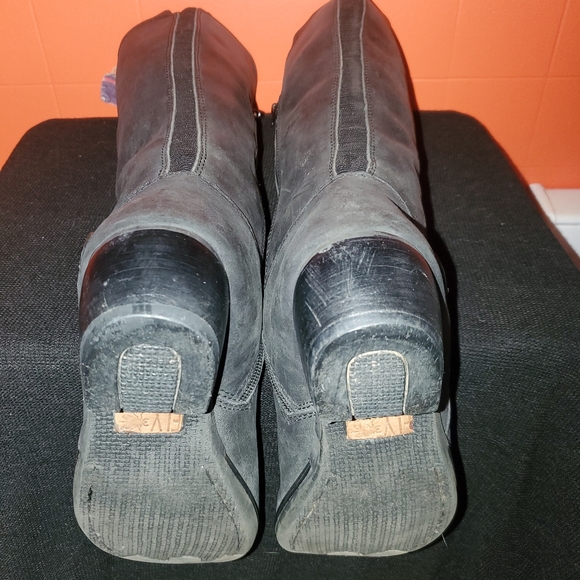 Fly London boots, size 7 - Picture 4 of 7